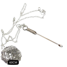 Load image into Gallery viewer, Twist Mini Spoon Necklace